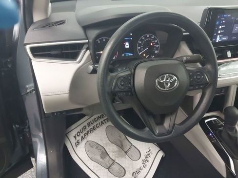 Used 2023 Toyota Corolla Cross L AWD/4WD image 47