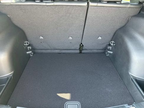 New 2025 Jeep Compass Latitude image 34