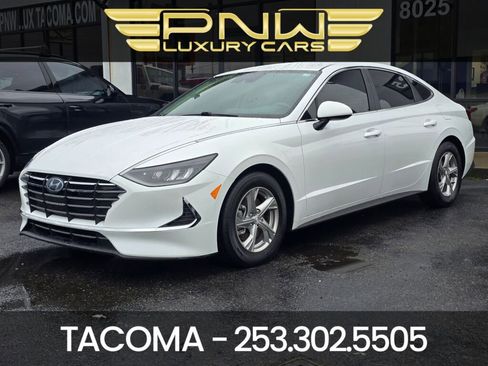 Used 2021 Hyundai Sonata SE image 1