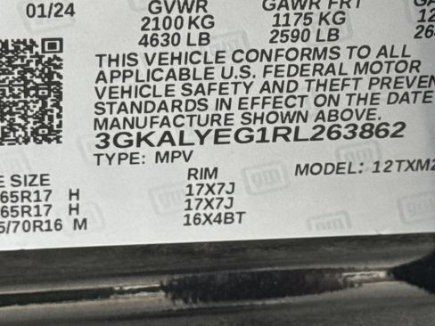 Used 2024 GMC Terrain AT4 w/ LPO, Floor Liner Package AWD/4WD image 32