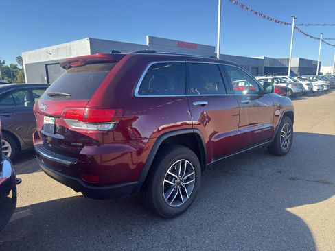 Used 2021 Jeep Grand Cherokee Limited w/ Luxury Group II AWD/4WD image 4