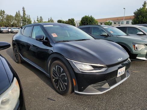 Used 2024 Kia EV6 Light image 3
