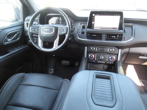 Used 2022 GMC Yukon SLT w/ SLT Luxury Package RWD image 13