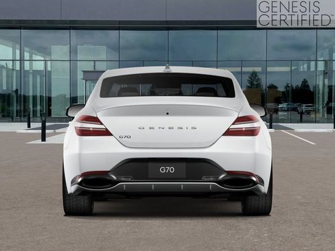 Used 2026 Genesis G70 2.5T RWD image 9