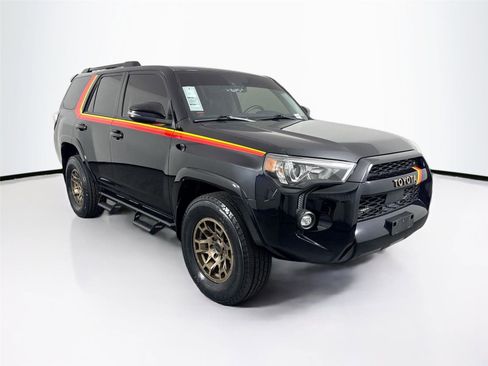 Certified 2023 Toyota 4Runner 40th Anniversary SE image 4