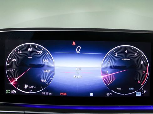 Used 2025 Mercedes-Benz GLE 350 4MATIC image 22