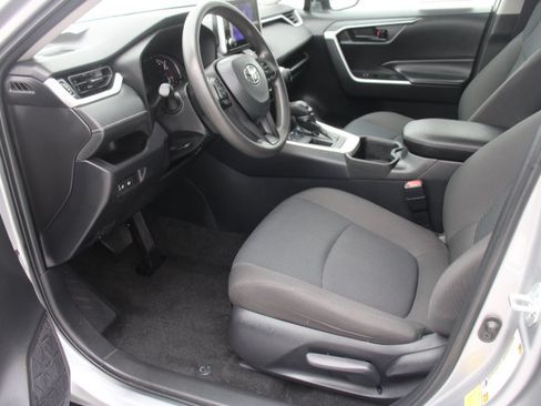 Certified 2024 Toyota RAV4 LE FWD image 11