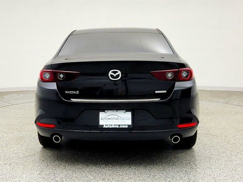 Used 2023 MAZDA MAZDA3 s FWD image 6