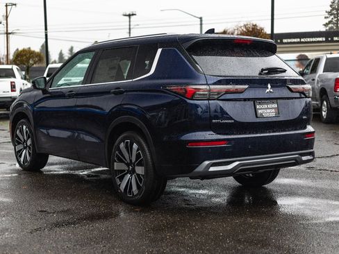 New 2026 Mitsubishi Outlander SEL image 10
