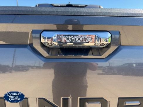 Used 2022 Toyota Tundra Limited w/ Power Package RWD image 21