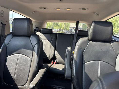 Used 2013 Chevrolet Traverse LT AWD/4WD image 12