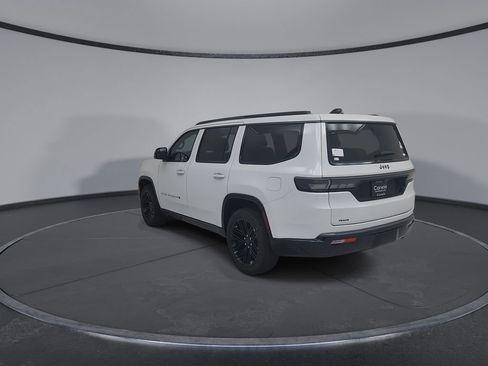 New 2026 Jeep Grand Wagoneer Limited AWD/4WD image 11