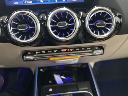 Used 2026 Mercedes-Benz GLA 250 4MATIC image 15