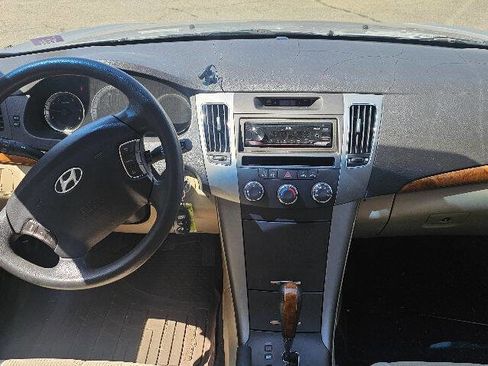 Used 2009 Hyundai Sonata GLS w/ Popular Equipment Pkg 2 FWD image 5