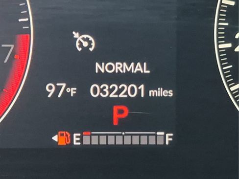 Certified 2023 Honda HR-V EX-L image 11