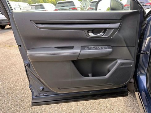 Used 2024 Honda CR-V Sport image 8