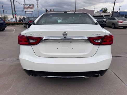 Used 2017 Nissan Maxima Platinum FWD image 14