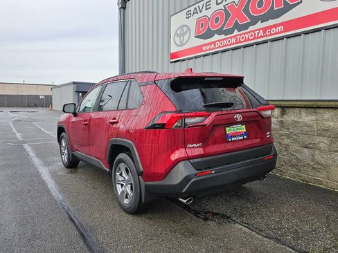 New 2025 Toyota RAV4 XLE image 5