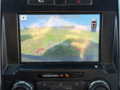Used 2016 Ford F150 XLT w/ Equipment Group 302A Luxury AWD/4WD image 27