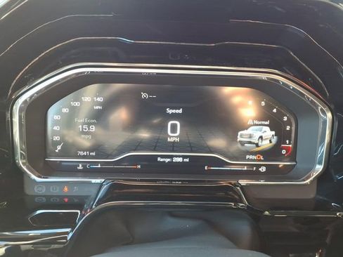 Used 2025 GMC Sierra 1500 Elevation image 24