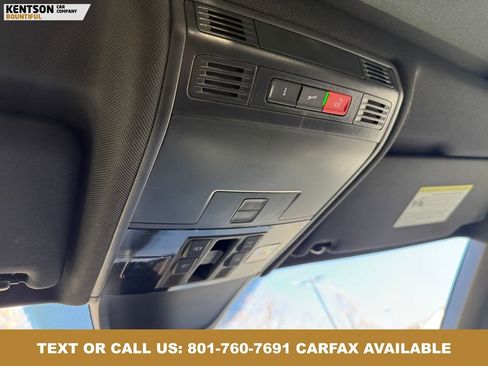 Used 2024 Volkswagen Tiguan SE R-Line AWD/4WD image 28