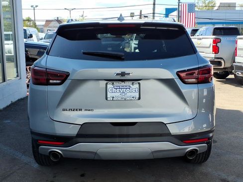 Used 2026 Chevrolet Blazer LT w/ Midnight/Sport Edition AWD/4WD image 5
