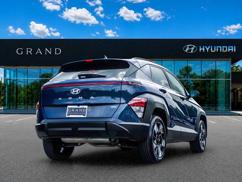 Used 2024 Hyundai Kona SEL AWD/4WD image 7