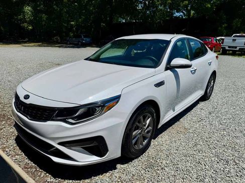 Used 2020 Kia Optima LX FWD image 1