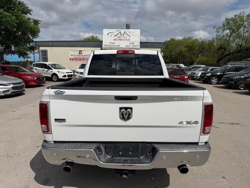 Used 2016 RAM 1500 Laramie w/ Convenience Group image 5