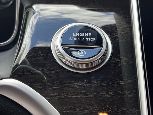 New 2026 Mercedes-Benz GLC 300 4MATIC image 38