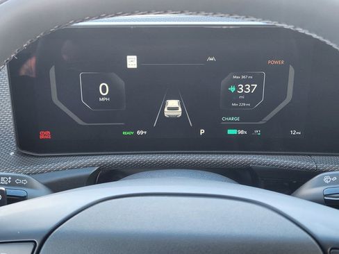 New 2025 Kia EV6 Wind image 18