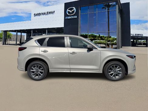 Used 2025 MAZDA CX-5 AWD 2.5 S w/ Select Package image 7