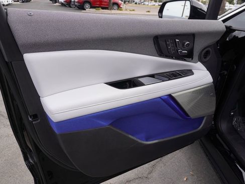 New 2026 Cadillac Optiq Luxury 1 image 14