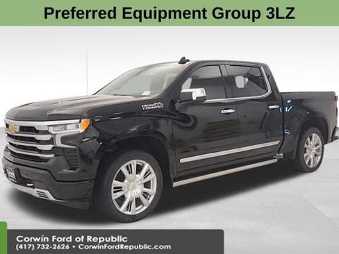 Used 2023 Chevrolet Silverado 1500 High Country w/ High Country Premium Package image 3