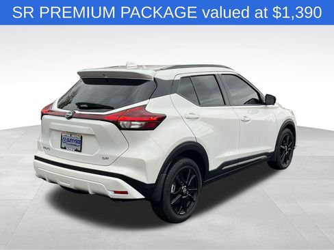 Used 2024 Nissan Kicks SR w/ SR Premium Package image 2