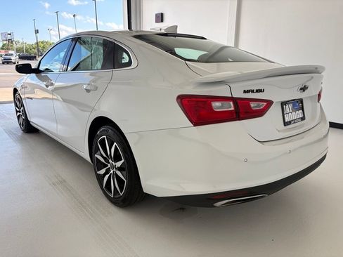 Used 2021 Chevrolet Malibu RS FWD image 17