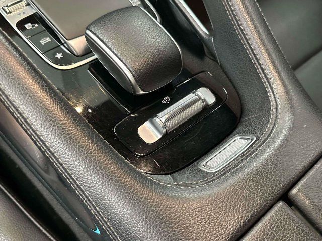 Used 2020 Mercedes-Benz GLS 450 4MATIC image 41