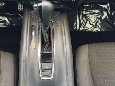 Used 2022 Honda HR-V Sport image 21