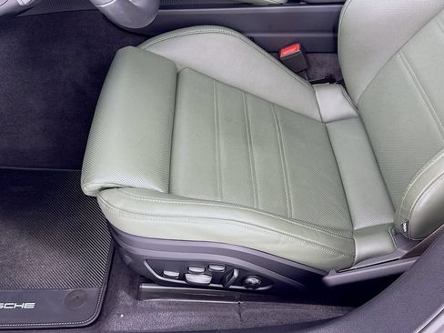 Certified 2025 Porsche Panamera Turbo AWD/4WD image 13