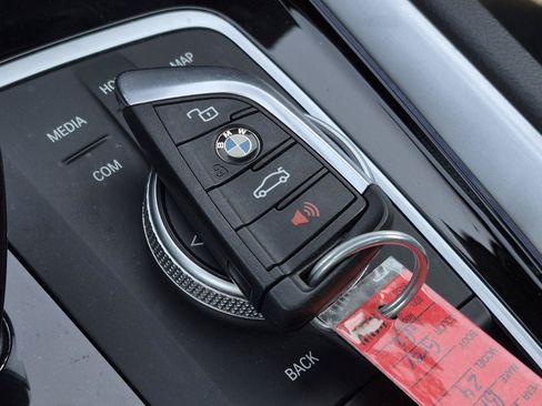 Certified 2026 BMW Z4 sDrive30i RWD image 32