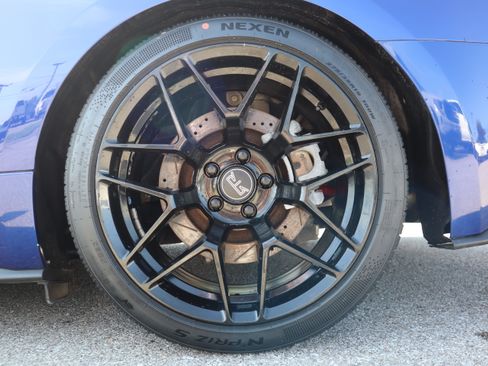 Used 2016 Ford Mustang GT RWD image 12