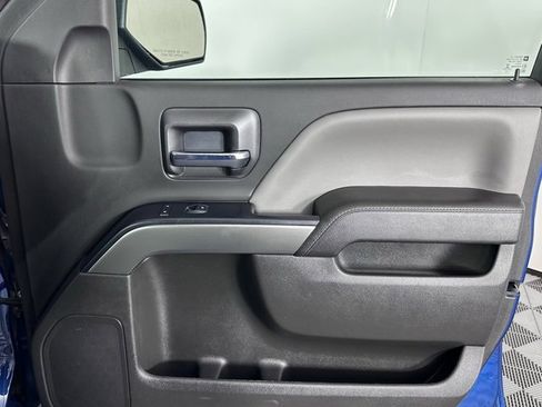 Used 2018 Chevrolet Silverado 1500 LT w/ Texas Edition image 27