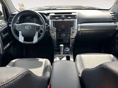 Used 2024 Toyota 4Runner SR5 Premium w/ Moonroof Package AWD/4WD image 11