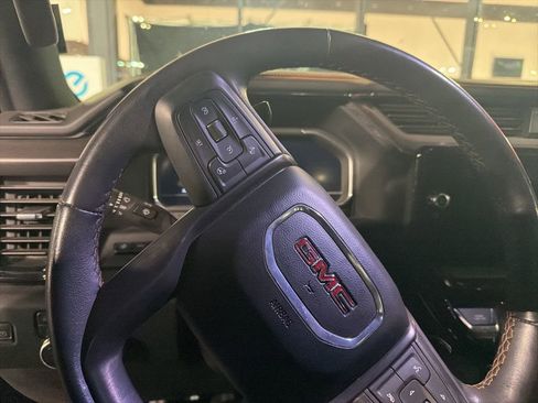 Used 2023 GMC Sierra 1500 AT4 w/ AT4 Premium Package image 9