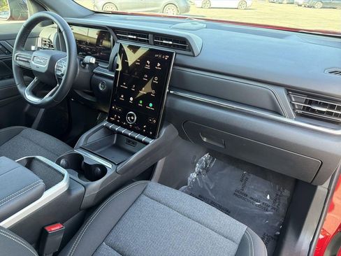 Used 2026 GMC Terrain Elevation FWD image 32