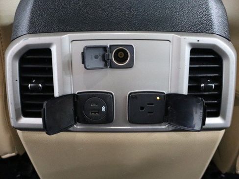Used 2020 Ford F250 Lariat w/ Lariat Value Package AWD/4WD image 59