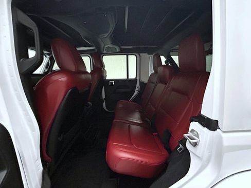 Used 2024 Jeep Wrangler Rubicon 392 image 19