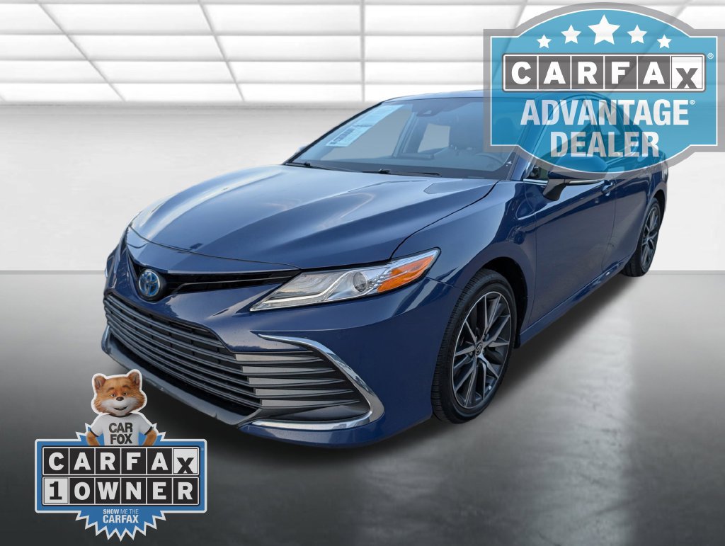 Used 2024 Toyota Camry XLE w/ Cold Weather Package FWD image 26