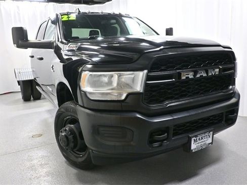 Used 2022 RAM 3500 Tradesman w/ Max Tow Package image 2