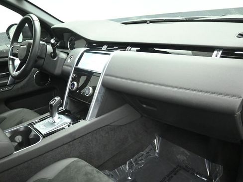 Used 2023 Land Rover Discovery Sport SE image 26